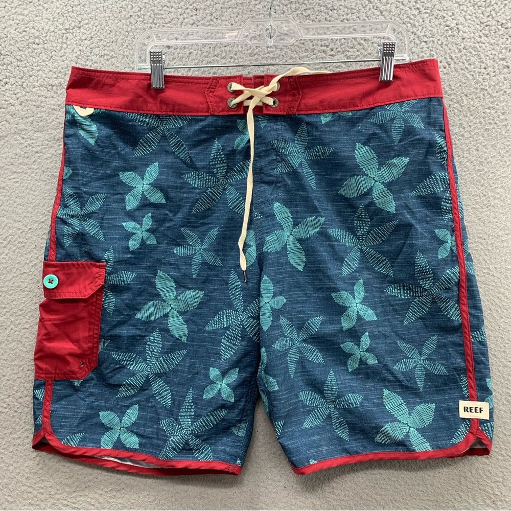 Reef Board Shorts Mens 38 Green Maroon Floral Logo Lightweight Pockets Swimwear